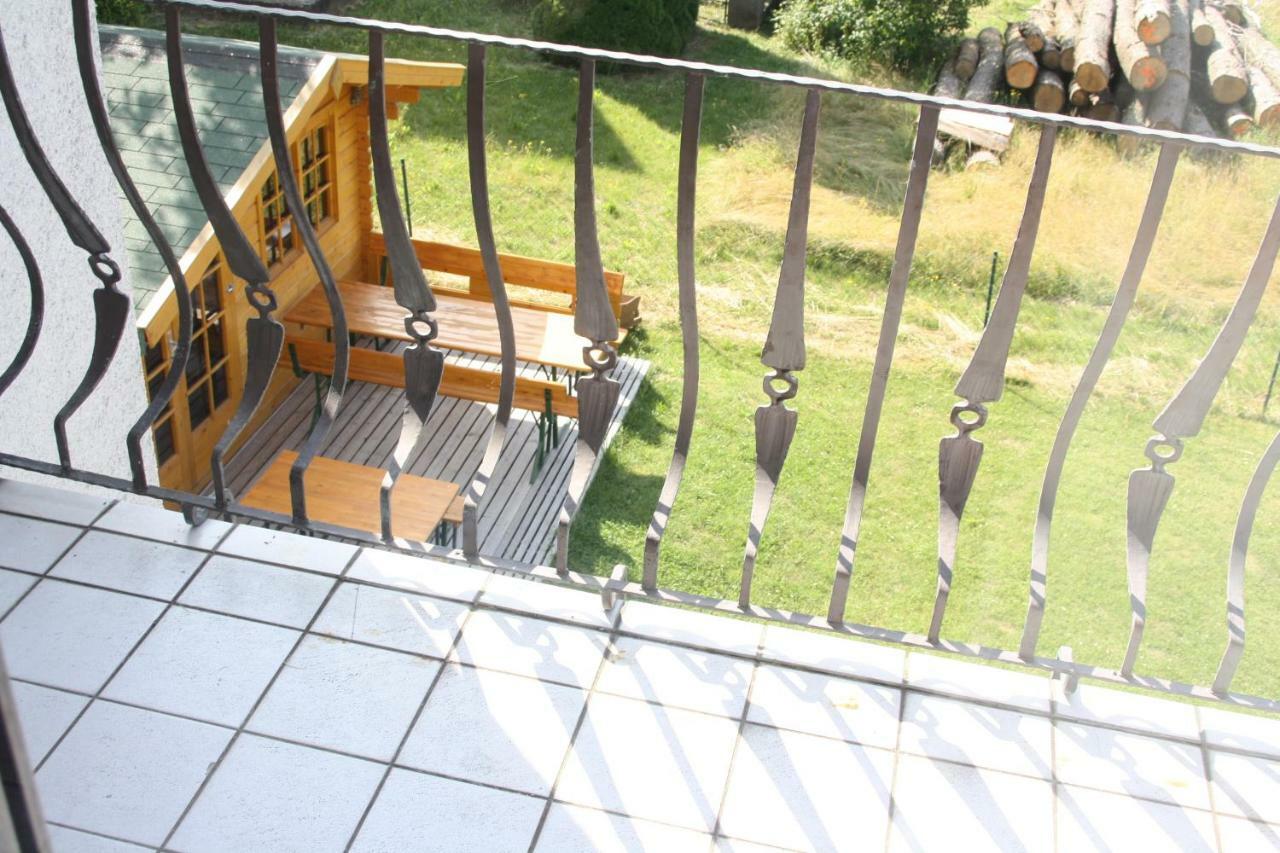 Faid Ferienwohnung Moselhoehe מראה חיצוני תמונה